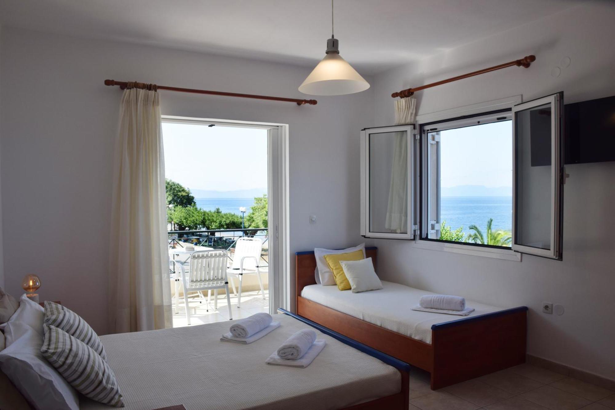Lappas Rooms Roviész Kültér fotó