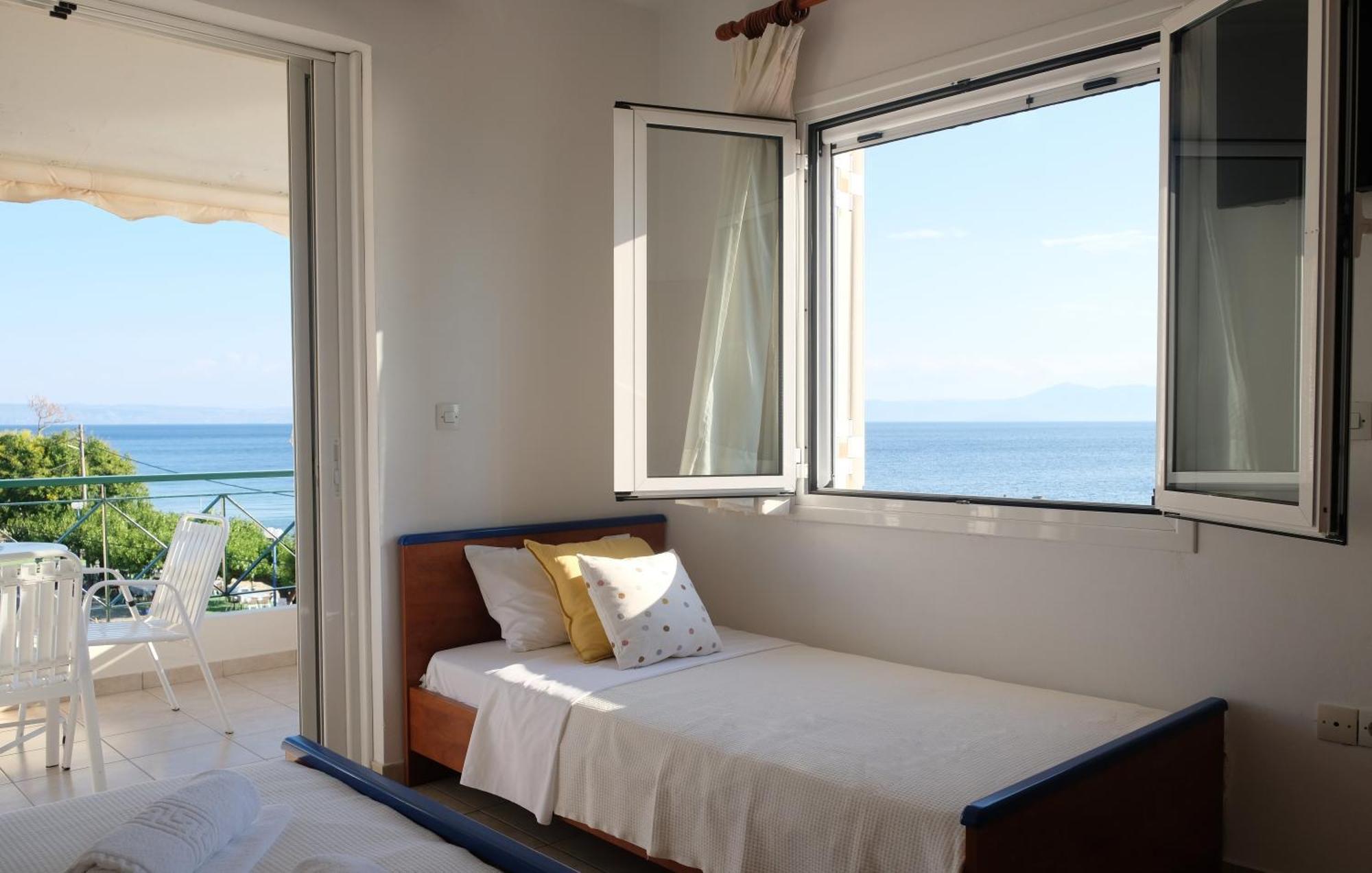 Lappas Rooms Roviész Kültér fotó