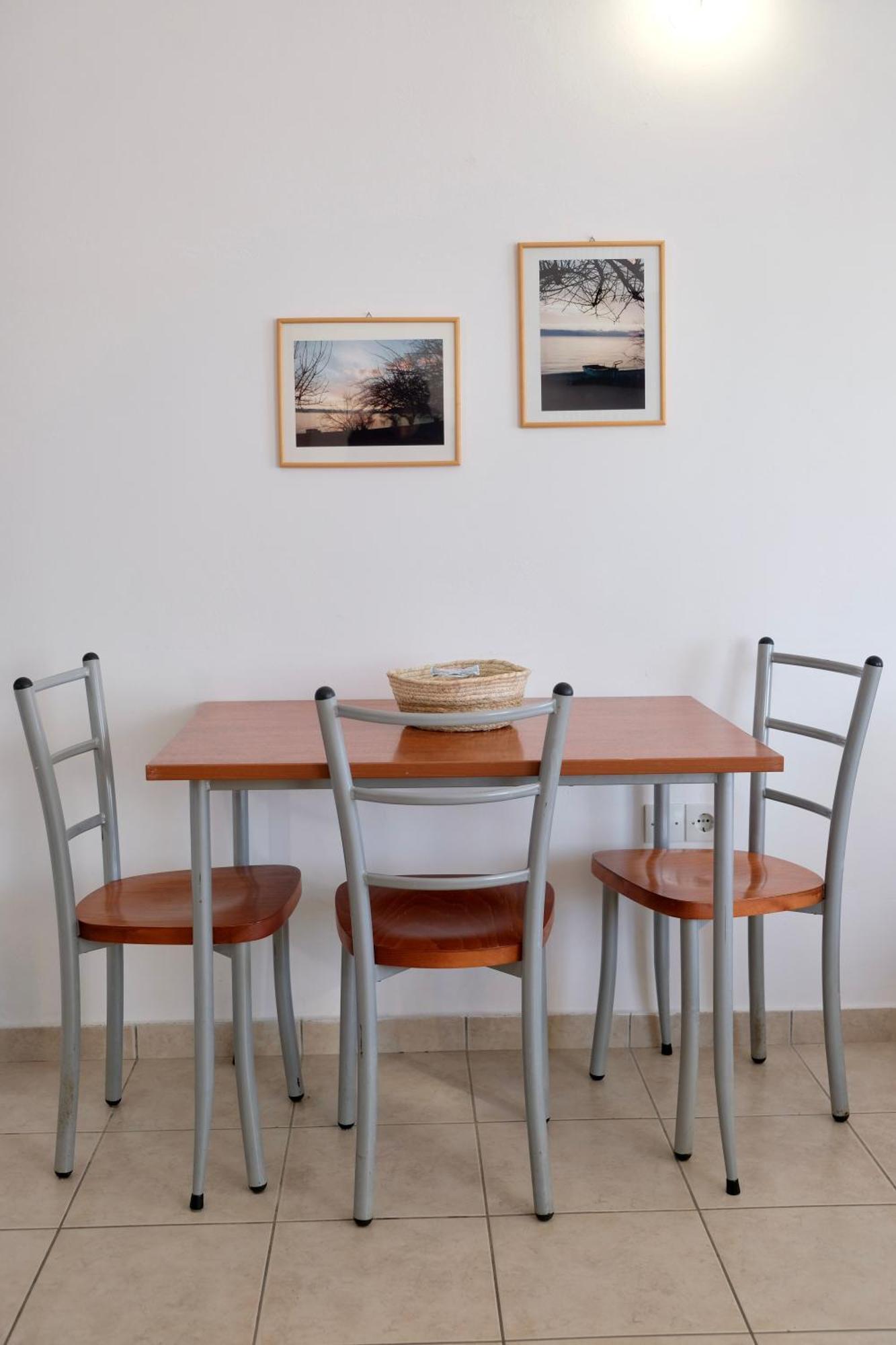 Lappas Rooms Roviész Kültér fotó